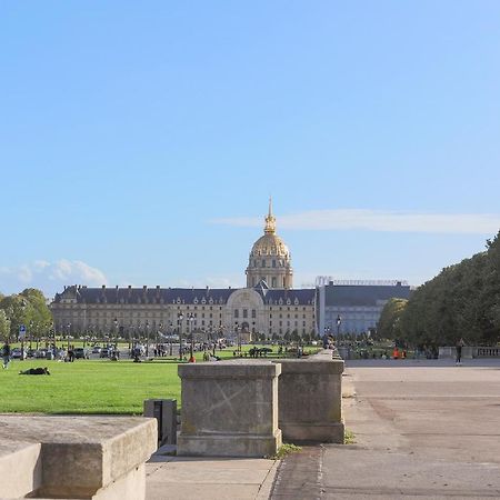 Eiffel Tower Royal Apartment Paris Exterior foto